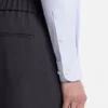 Schmal geschnittenes Hemd aus bedrucktem Performance-Stretchstoff Schmal geschnittenes Hemd aus bedrucktem Performance-Stretchstoff