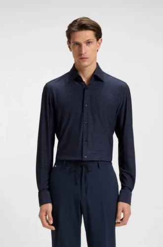 Schmal geschnittenes Hemd aus gebürstetem Performance-Stretch-Flanell