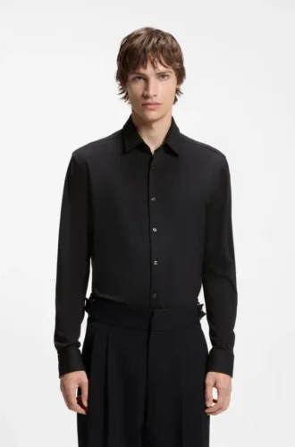 Schmal geschnittenes Hemd aus Performance-Stretch-Jacquard