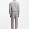 Schmal geschnittenes Hemd aus strukturiertem Performance-Stretch-Material Schmal geschnittenes Hemd aus strukturiertem Performance-Stretch-Material