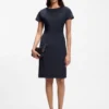 Schmal geschnittenes Kleid aus italienischer Stretchwolle