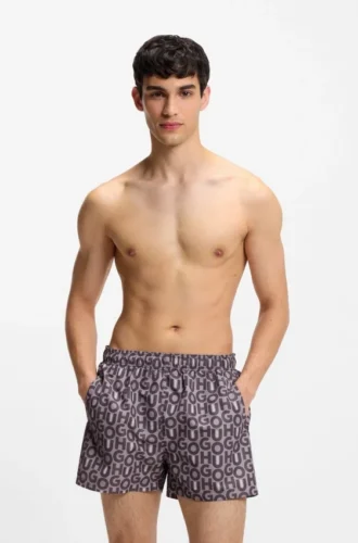 Schnelltrocknende Badeshorts mit Allover-Print