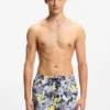 Schnelltrocknende Badeshorts mit Allover-Print