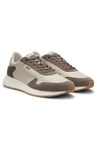 Schnürsneaker aus leichtem Stoff mit Wildlederbesatz