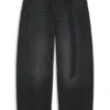 Schwarze Ballon-Jeans aus festem Denim