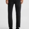 Schwarze Jeans mit schmal zulaufender Passform aus Denim mit Narbeneffekt