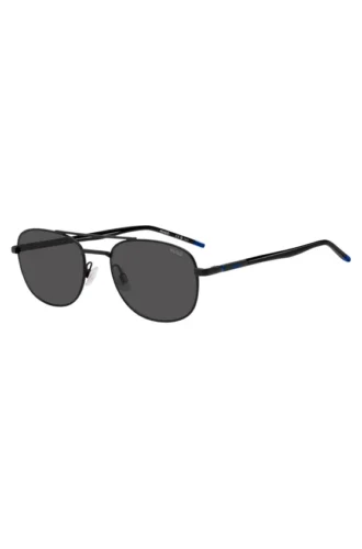 Schwarze Sonnenbrille mit blauen Details