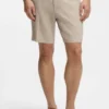 Shorts aus Leinenmischung in moderner Passform