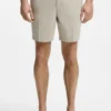 Shorts aus Stretch-Baumwolle in moderner Passform