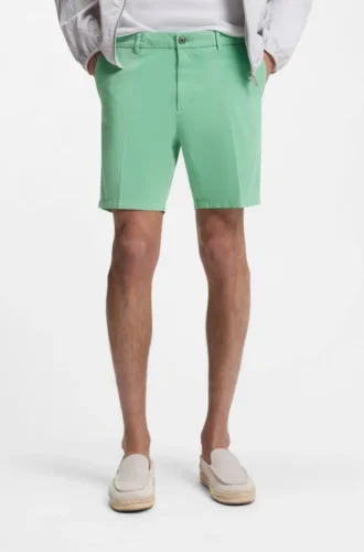 Shorts in Modern-Fit aus Stretch-Baumwolltwill