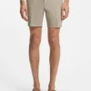 Shorts in Modern-Fit aus Stretch-Baumwolltwill