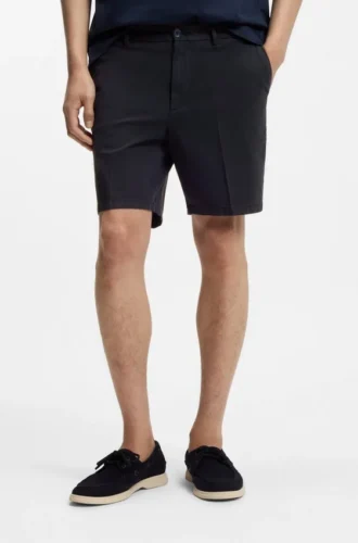 Shorts in Modern-Fit aus Stretch-Baumwolltwill