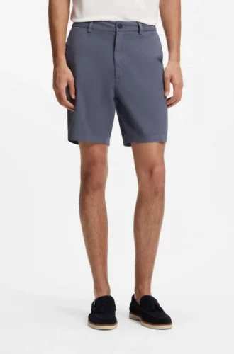 Shorts in Modern-Fit aus Stretch-Baumwolltwill