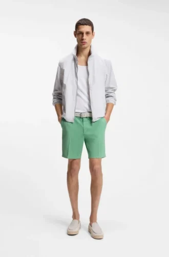 Shorts in Modern-Fit aus Stretch-Baumwolltwill