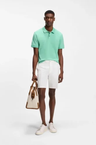 Shorts in Modern-Fit aus Stretch-Baumwolltwill