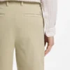 Shorts in Modern-Fit aus Stretch-Baumwolltwill