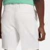 Shorts in Modern-Fit aus Stretch-Baumwolltwill