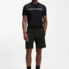 Shorts mit Biesen aus einem Baumwollmischgewebe