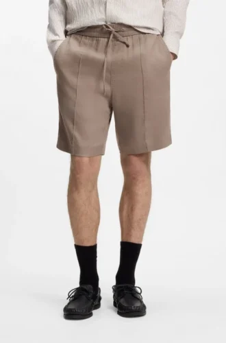 Shorts mit geradem Schnitt aus einer Leinenmischung