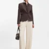 Slim-Fit-Blazer mit schrägen Abnähern