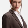 Slim-Fit-Blazer mit schrägen Abnähern