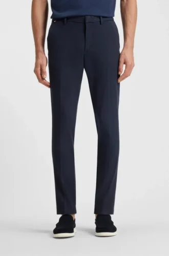 Slim-Fit-Chinos aus einer Stretch-Baumwollmischung