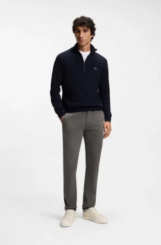 Slim-Fit-Chinos aus Stretch-Baumwollsatin