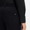 Slim-Fit-Hemd aus einer leistungsstarken Stretch-Baumwollmischung