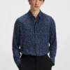 Slim-Fit-Hemd aus Popeline mit abstraktem Print