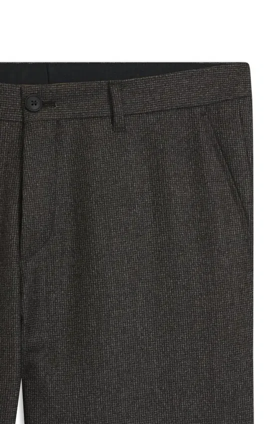 Slim-Fit-Hose aus Schurwolle mit feinem Muster Slim-Fit-Hose aus Schurwolle mit feinem Muster