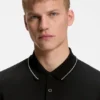 Slim-Fit-Poloshirt aus Baumwollpiqué mit Kragenstreifen