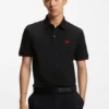 Slim-Fit-Poloshirt aus Baumwollpiqué mit rotem Logo-Label