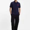 Slim-Fit-Poloshirt aus Baumwollpiqué mit rotem Logo-Label