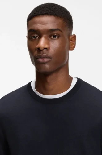 Slim-Fit-Pullover aus Merinowolle