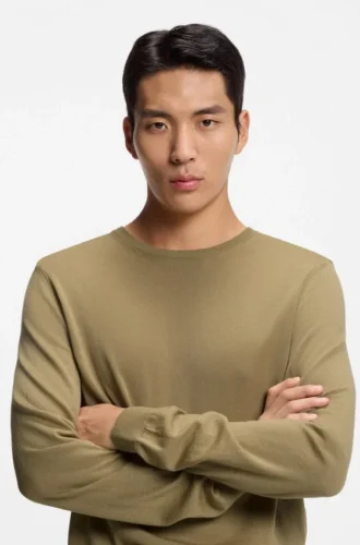 Slim-Fit-Pullover aus Merinowolle