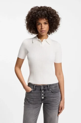 Slim-Fit-Pullover mit Rippbündchen und Polokragen