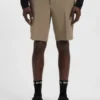 Slim-Fit-Shorts aus wasserabweisendem Stretchstoff