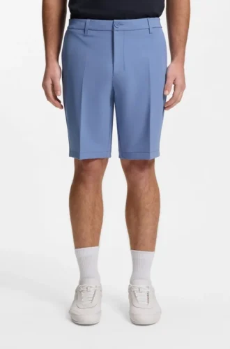 Slim-Fit-Shorts aus wasserabweisendem Stretchstoff