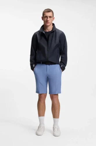Slim-Fit-Shorts aus wasserabweisendem Stretchstoff