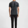 Slim-Fit-T-Shirt aus Stretch-Mesh mit Allover-Print Slim-Fit-T-Shirt aus Stretch-Mesh mit Allover-Print