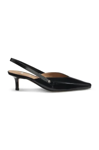 Slingback-Pumps aus poliertem Leder