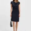 Slingback-Pumps aus poliertem Leder