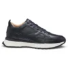 Sneaker aus brüniertem Leder Sneaker aus brüniertem Leder