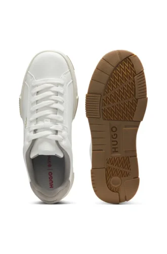 Sneaker aus Kunstleder