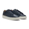 Sneaker aus Leder mit Fersenlasche aus Wildleder