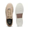 Sneaker aus Leder mit Fersenlasche aus Wildleder