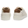 Sneaker aus Leder mit Fersenlasche aus Wildleder