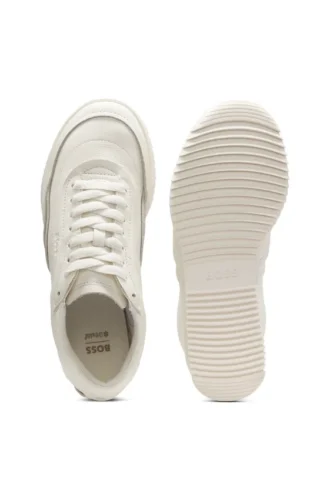 Sneaker aus Leder mit geprägtem Logo