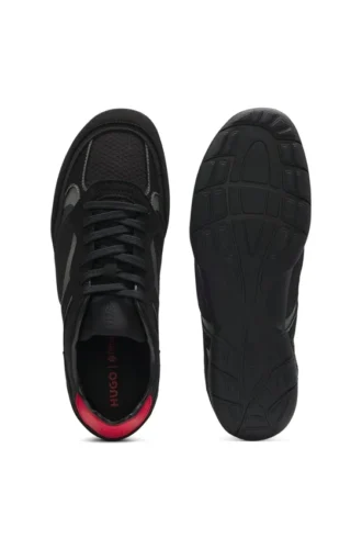 Sneaker aus Mesh und Kunstwildleder