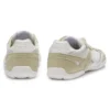 Sneaker aus Mesh und Kunstwildleder
